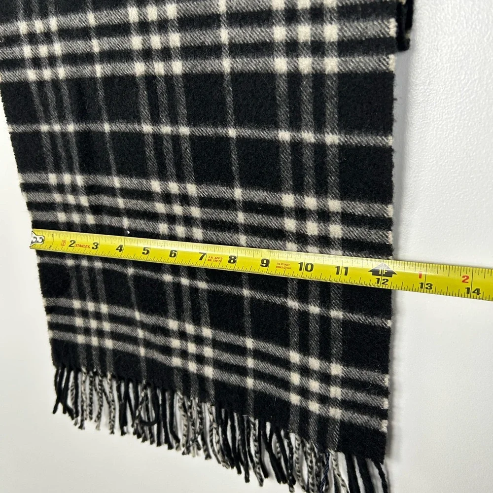 Burberry Check 100% Cashmere Scarf‎ - Picture 8 of 8